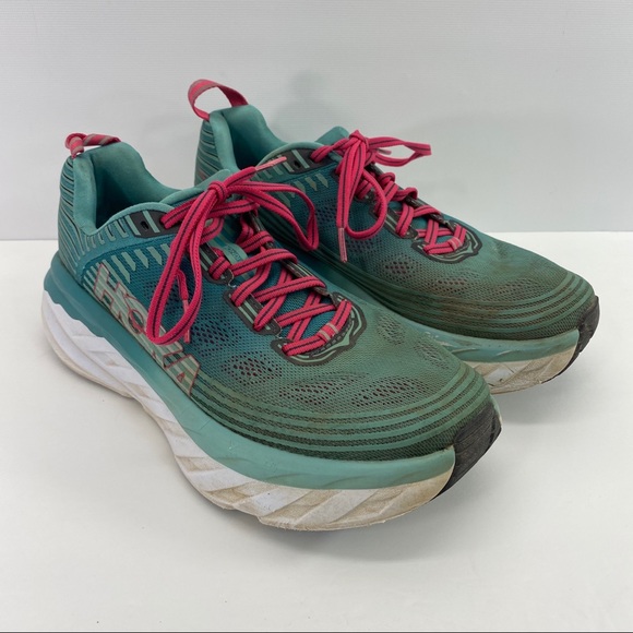 hoka lightweight running shoes